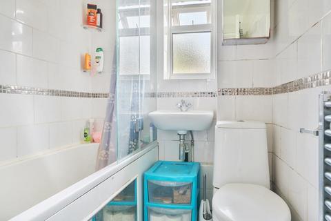 51 Basing Way, London, N3 3BP