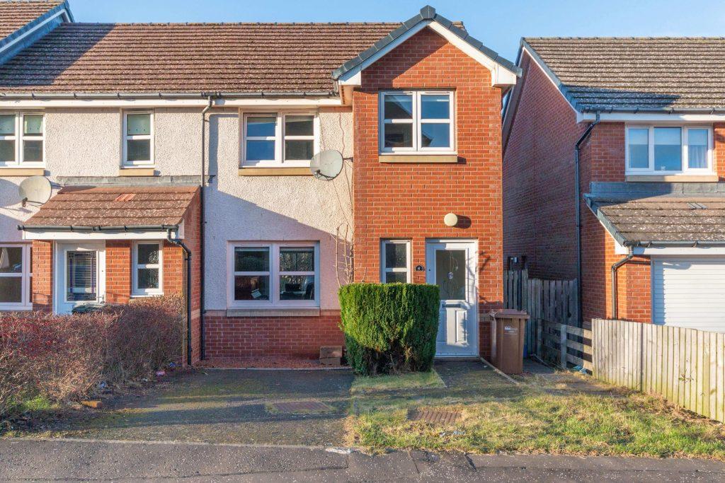 0146L Fernieside Gardens... 3 bed terraced house £1,150 pcm (£265 pw)