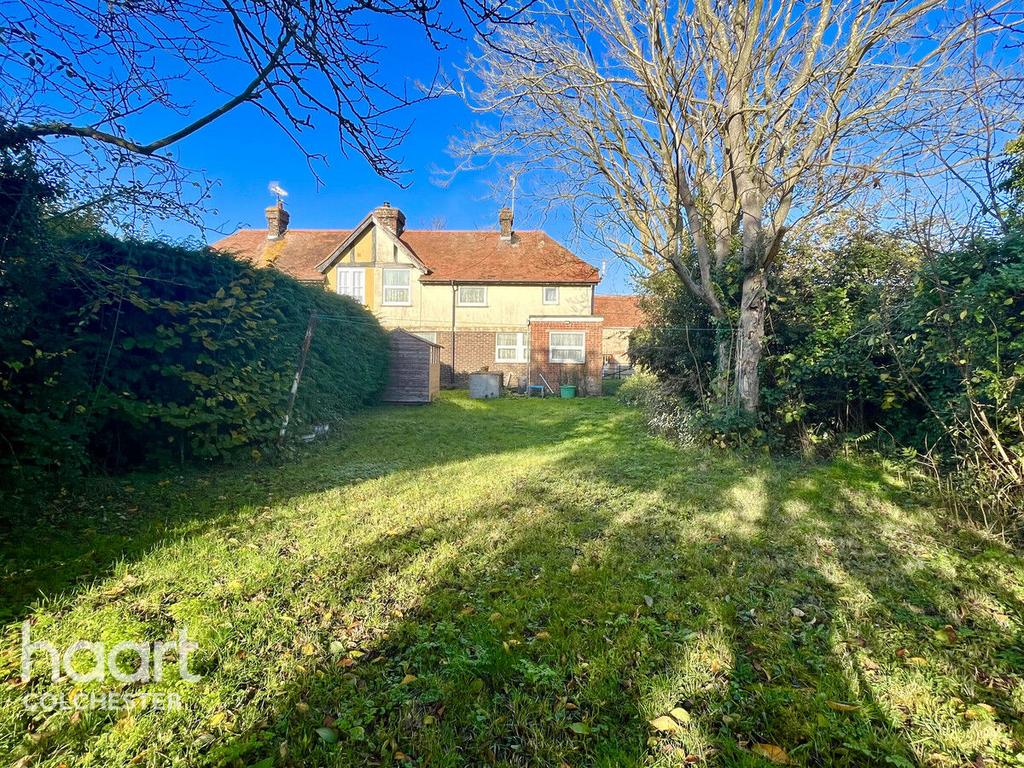Easthorpe Road, COLCHESTER 3 bed semidetached house for sale £350,000