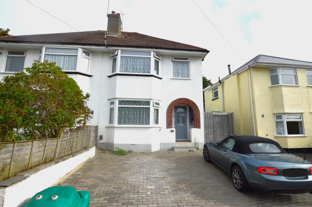 Sunnyside Road, Poole BH12 3 bed semidetached house £1,400 pcm (£323 pw)