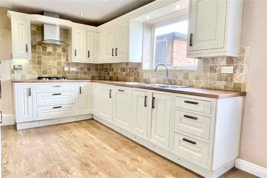 Braddon Avenue, Stapleford, NG9 8NA 3 bed terraced house for sale £