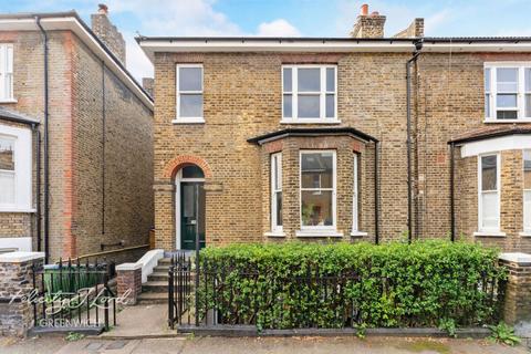 53c Devonshire Drive, London, SE10 8JZ