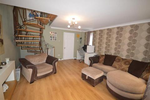3 bedroom semi-detached house for sale, Conroy Drive, Dawley