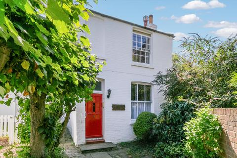3 bedroom end of terrace house for sale, Wallis's Cottages, London, SW2