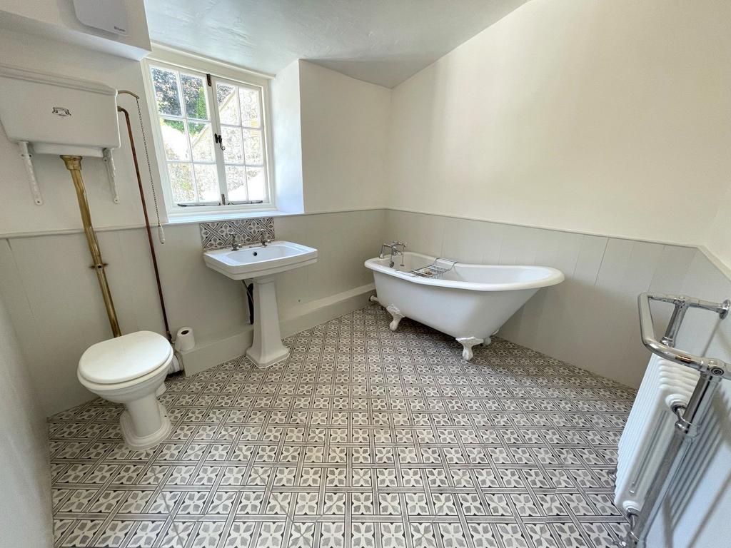 Main Bedroom Ensuite