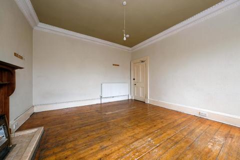 5 bedroom flat for sale, 17 (3F2) Lutton Place, EDINBURGH, EH8 9PD