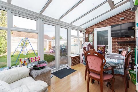 22 Timothy Close, Bexleyheath, DA6 8JB