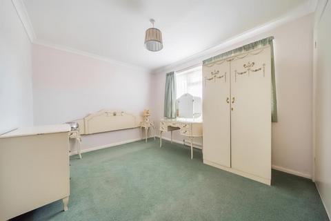 5 Macray Road, Ducklington, Witney, OX29 7YF