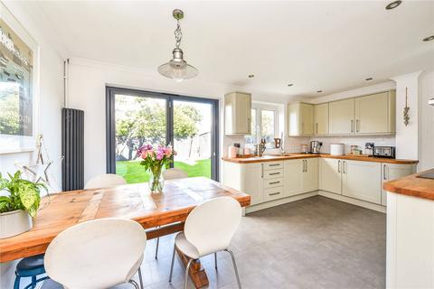 56 Durford Road, Petersfield, GU31 4HA