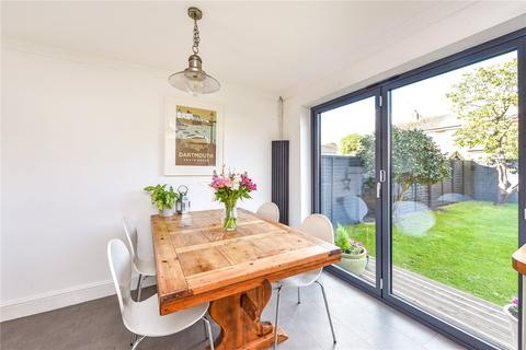 56 Durford Road, Petersfield, GU31 4HA