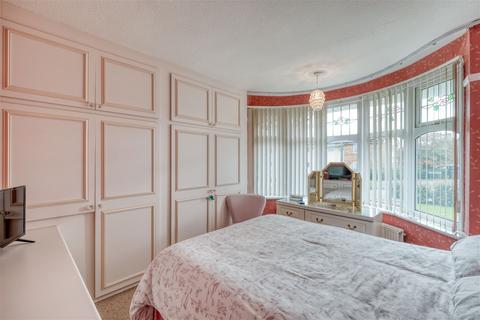 275 Castle Lane, Solihull, B92 8SF