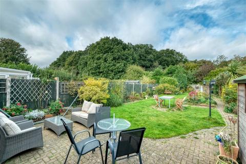 275 Castle Lane, Solihull, B92 8SF