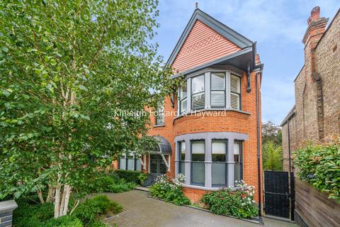 5 bedroom semi-detached house for sale, Westbury Road, North Finchley