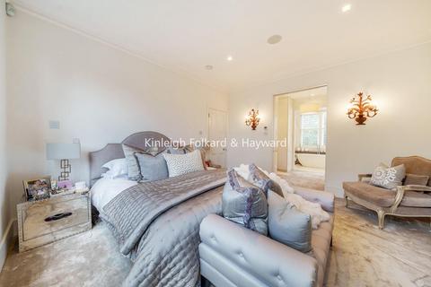 5 bedroom semi-detached house for sale, Westbury Road, North Finchley