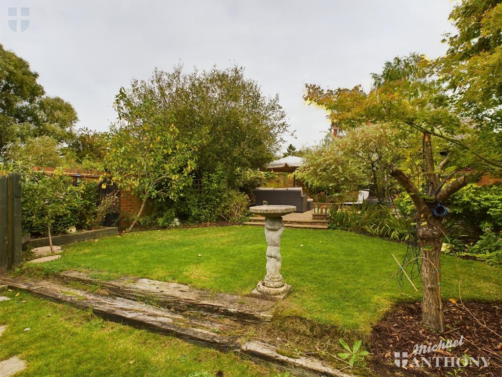 Cam02789 g0 pr0007 still029