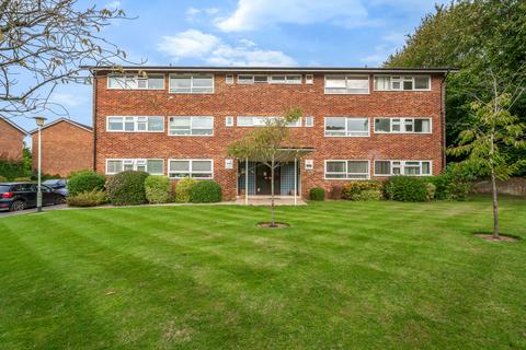 2 bedroom flat for sale, St. Margarets, London Road, Guildford, GU1