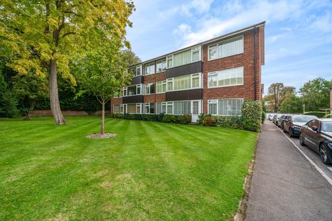 2 bedroom flat for sale, St. Margarets, London Road, Guildford, GU1