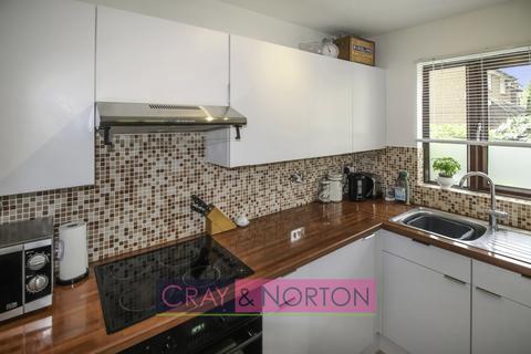 58 Adams Way, Croydon, CR0 6JT