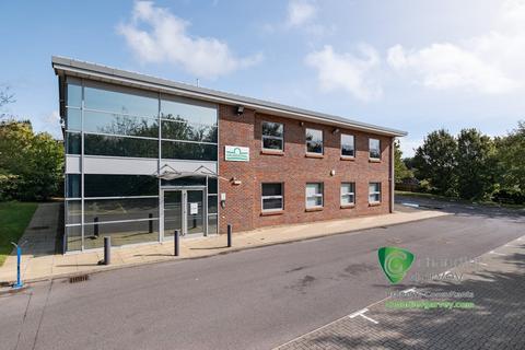 Office for sale, STOKENCHURCH HP14