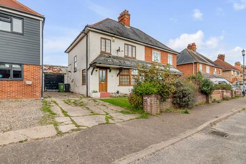 3 bedroom semi-detached house for sale - Ormesby, Great Yarmouth NR29