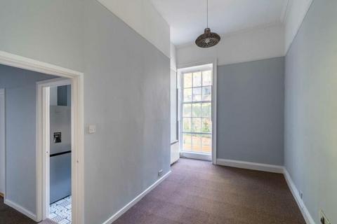 1 bedroom apartment to rent, Sterling Street, London, SW7