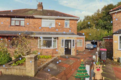 3 bedroom semi-detached house for sale, Chestnut Avenue, Cadishead, M44