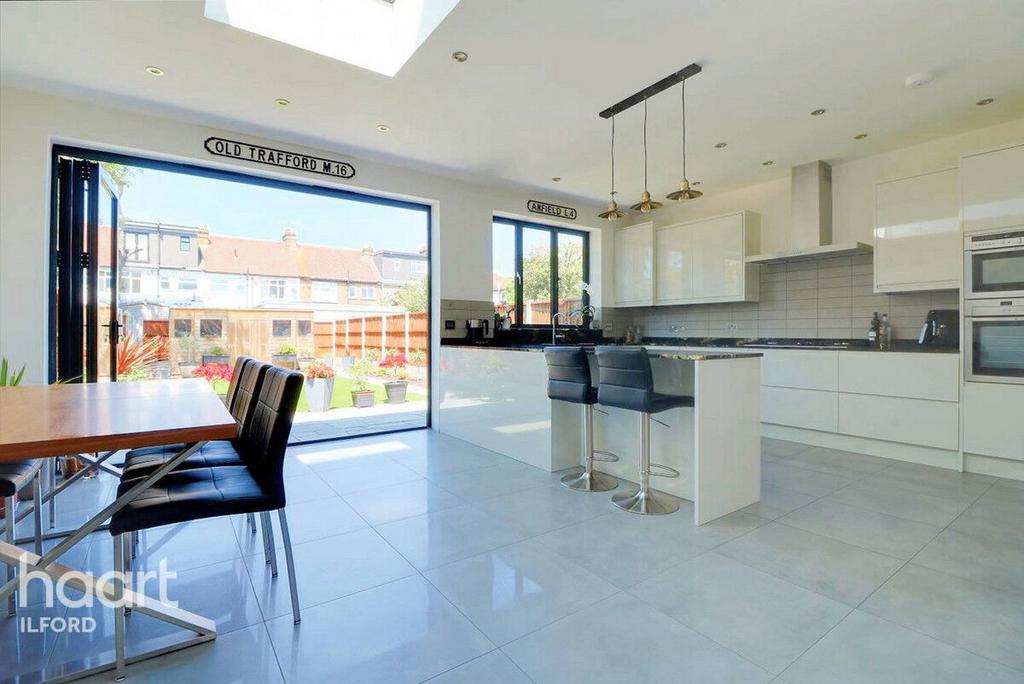 Preston Gardens, Ilford 4 bed terraced house for sale £750,000
