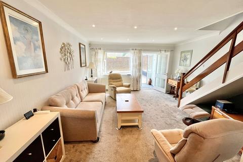 3 bedroom terraced house for sale, Shelbury Close, Sidcup, Kent, DA14