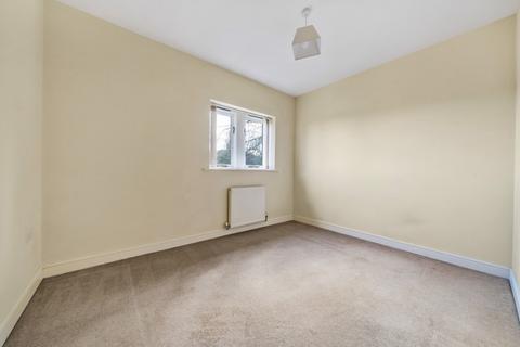 2 bedroom flat to rent, Alfred House, Benn Gardens, Clayton, Bradford, BD14