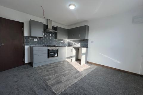 1 bedroom terraced house to rent, Langley High Street, Oldbury, West Midlands, B69