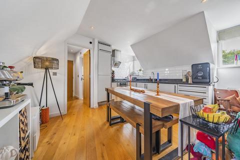 Flat 9, Parkview Court, 11 George Square, London, SW19 3LD