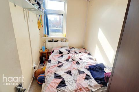 3 bedroom maisonette for sale, Kashmir Road, Leicester
