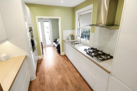 61 Barnfield Road, Belvedere, DA17 5NQ