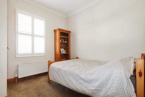61 Barnfield Road, Belvedere, DA17 5NQ