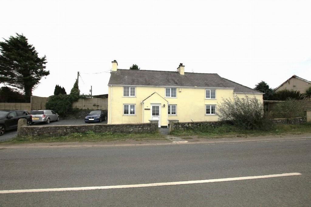 Capel Mawr, Bodorgan, Anglesey, LL62 4 bed detached house for sale - £ ...