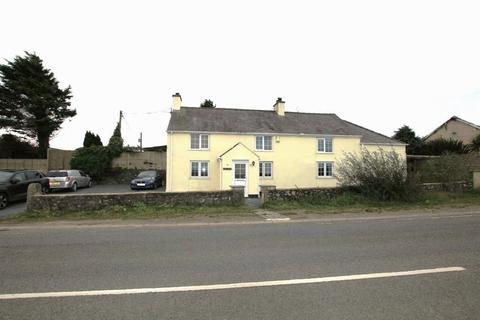 4 bedroom detached house for sale - Capel Mawr, Bodorgan, Anglesey, LL62