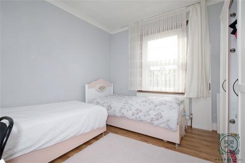 16 King Edwards Road, Enfield, EN3 7DB