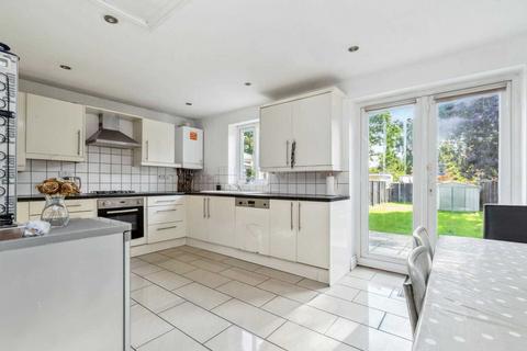 3 bedroom semi-detached house for sale, Eastbury Road, Oxhey