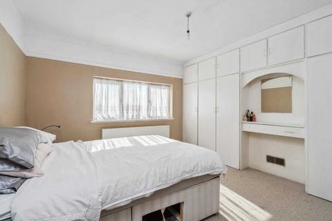 93 Eastbury Road, Watford, WD19 4JP
