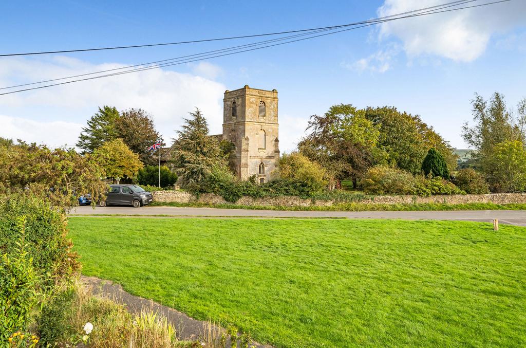 Church Close, Longcot, Faringdon, Oxfordshire, SN7 3 bed terraced house