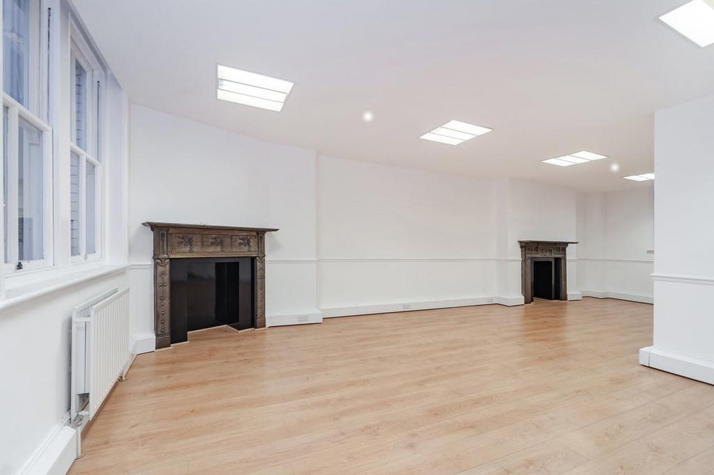 Interior Photo 1.jpg
