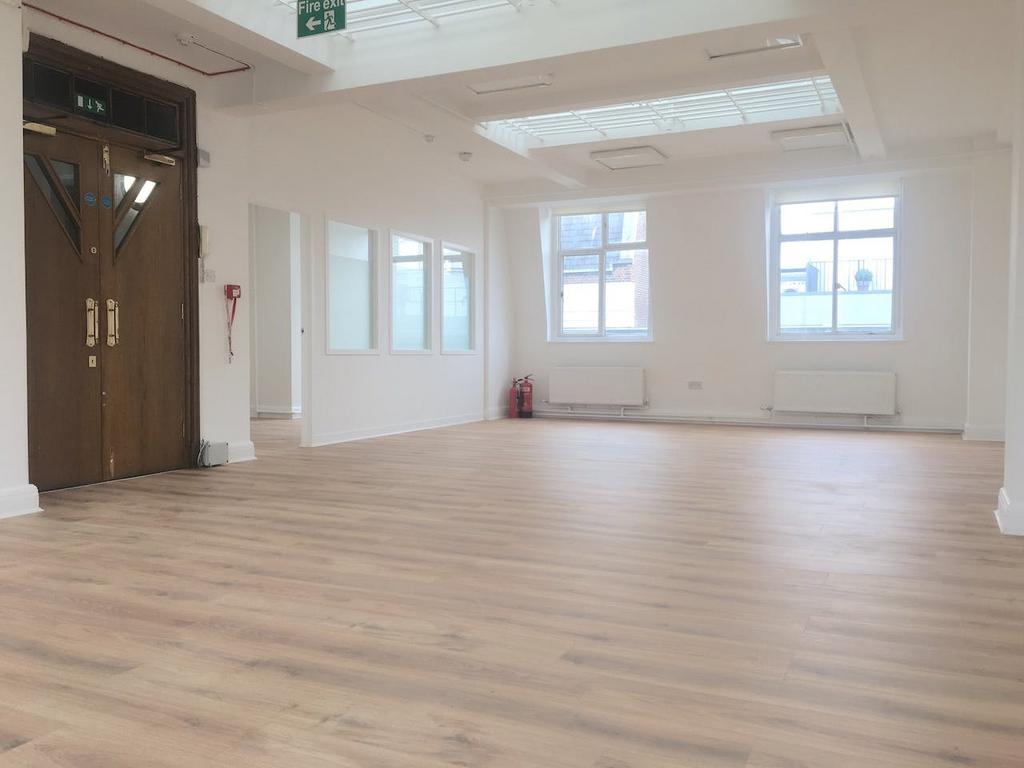 20 Margaret Street5th Floor Office3.jpg