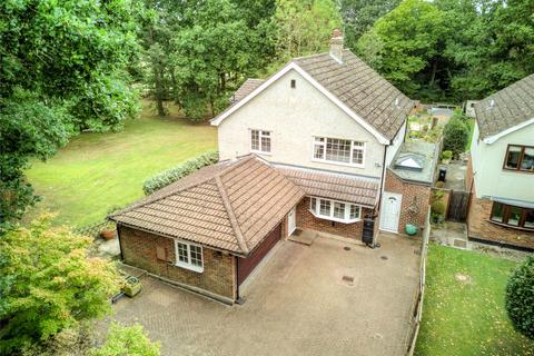 4 bedroom detached house for sale, Paddock Chase, CM8