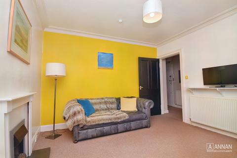 9/4 Adelphi Place, Edinburgh, EH15 1BG