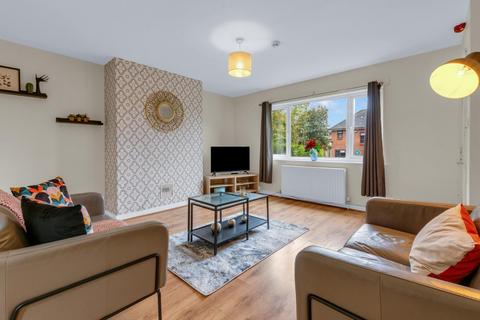 4 bedroom house to rent, TALBOT VIEW, Leeds