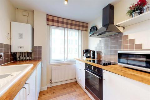 1 bedroom apartment for sale - Newport Court, London, WC2H