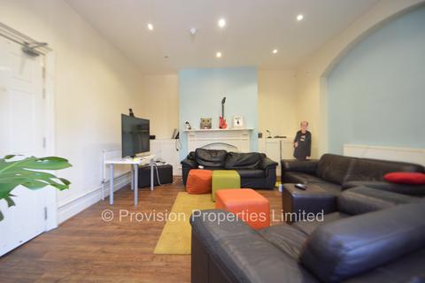 12 bedroom end of terrace house to rent, Grosvenor Road, Hyde Park LS6