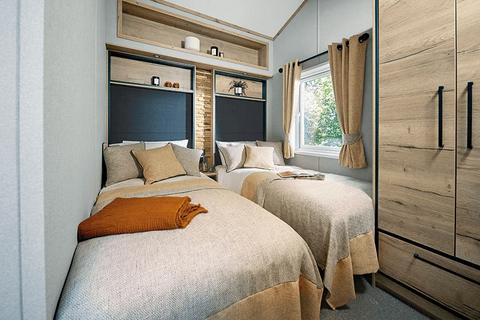 2 bedroom static caravan for sale, Par Sands Coastal Holiday Park