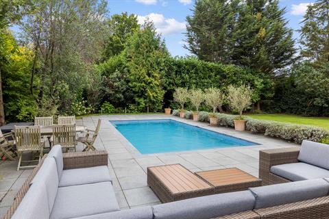 undefined, Broad High Way, Cobham, Surrey, KT11