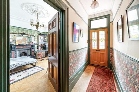 1 Wickham Gardens, London, SE4 1LY